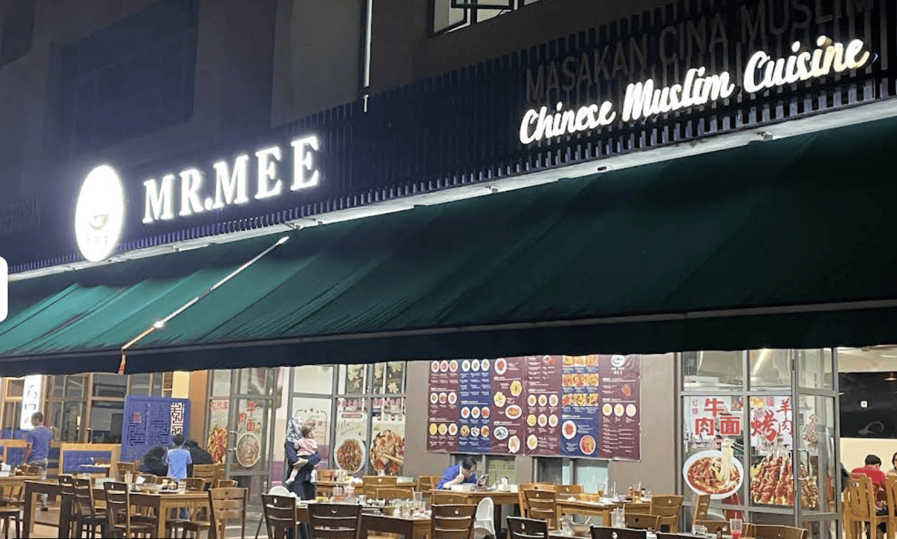 Who Is Mr Mee? A Chinese Muslim Restaurant Breaking the Rules!